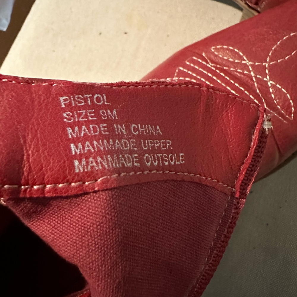 Red cowgirl boots - Picture 5 of 5